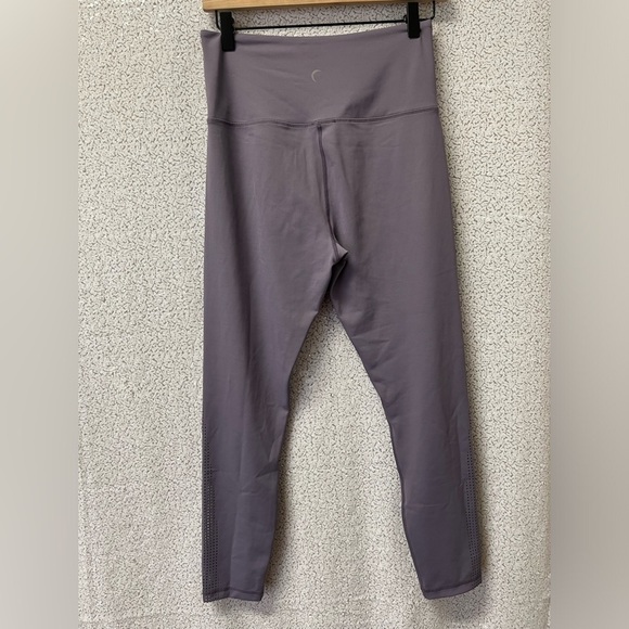 ZYIA Active Plum Slate Flame Light N Tight LNT Hi-Rise Legging 7/8 / large - Picture 4 of 6